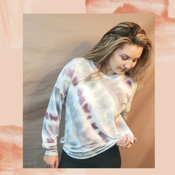 Taylor & Cambria Tops - Tie Dye Sweatshirt Light Gray